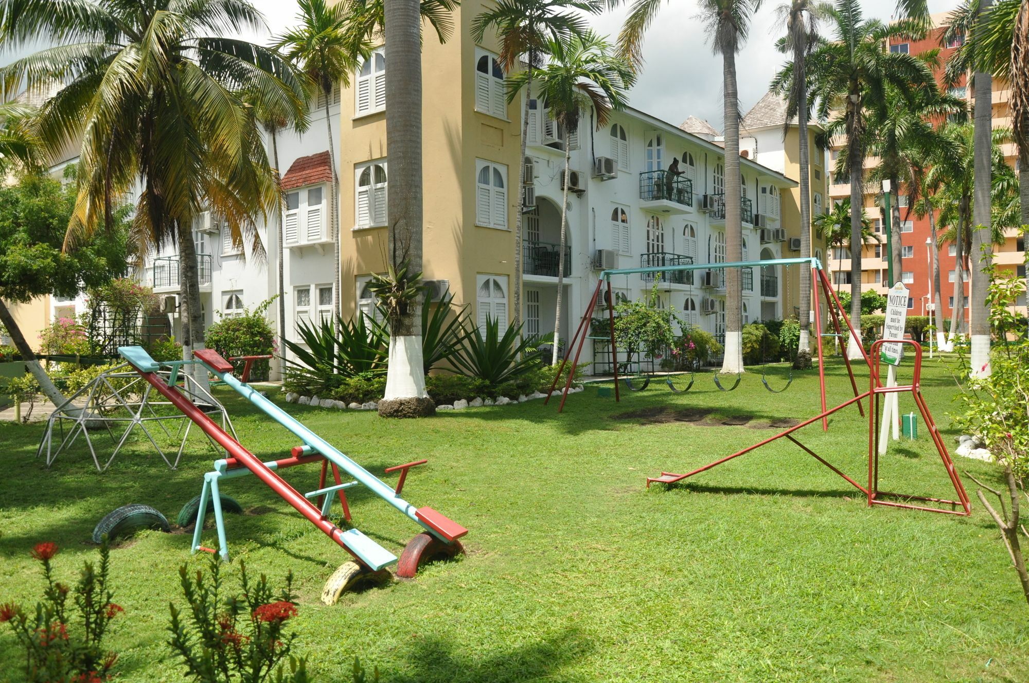 Ocho Rios Sandcastles Resort On The Beach 1 Bedroom Apartment On The Beach Bagian luar foto